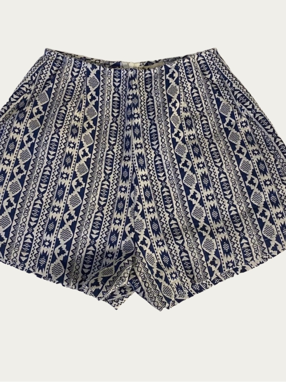 Show Me Your MuMu High Waist Aztec Patterned Shorts - Blue & White XS